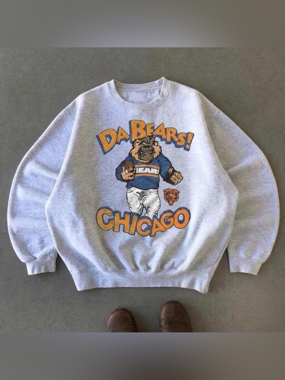 Vintage Light Gray 'Da Bears' Chicago Graphic Crewneck Sweatshirt